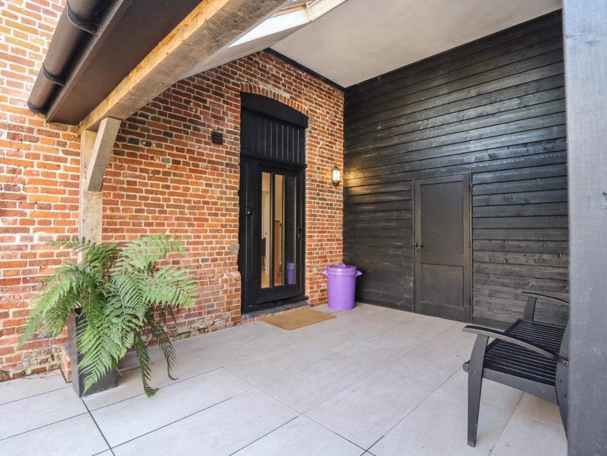 Villa Grange Barn Hessett Exterior foto